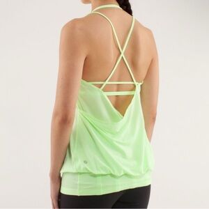 Lululemon Flow & Go tank size 6